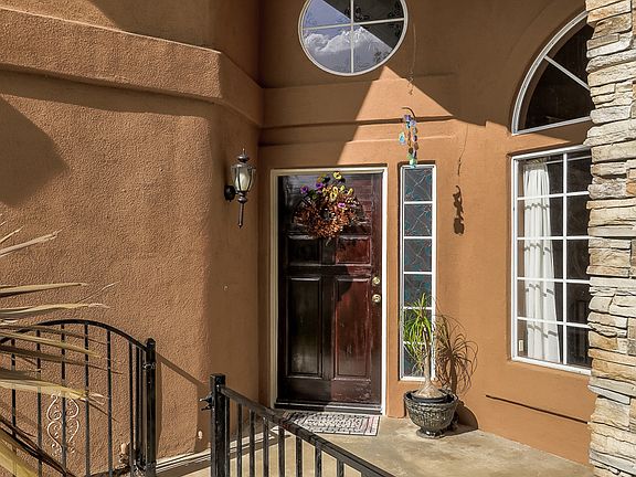 5th image of 10322 Desert Star St