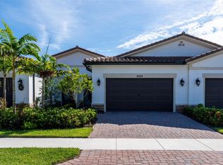 8326 W Blue Spring Dr, Parkland, FL 33067