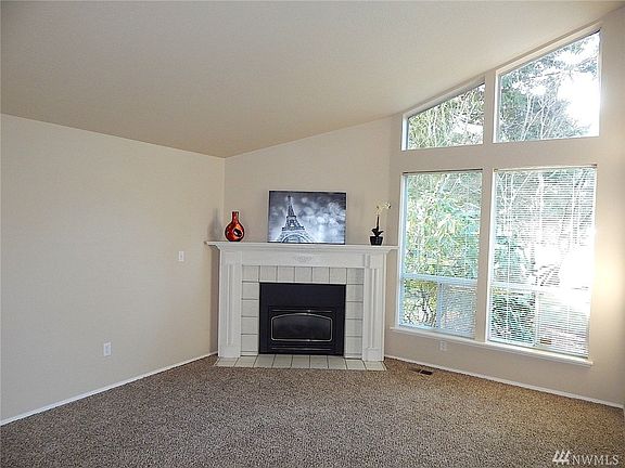 4th image of 9701 165th Street Ct E