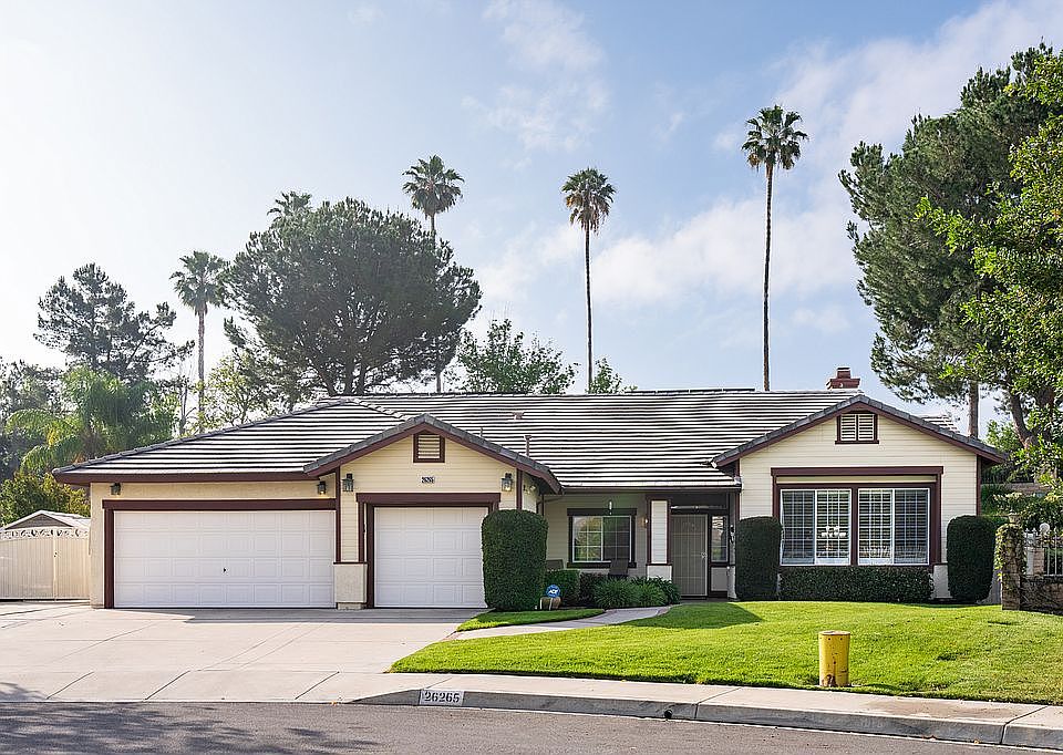 1st image of 26265 Victoria Ln