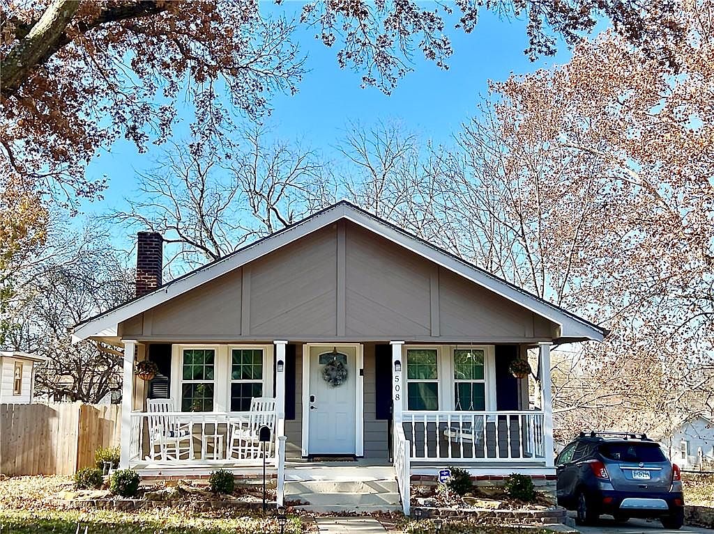 508 S Hardy Ave, Independence, MO 64053 | Zillow