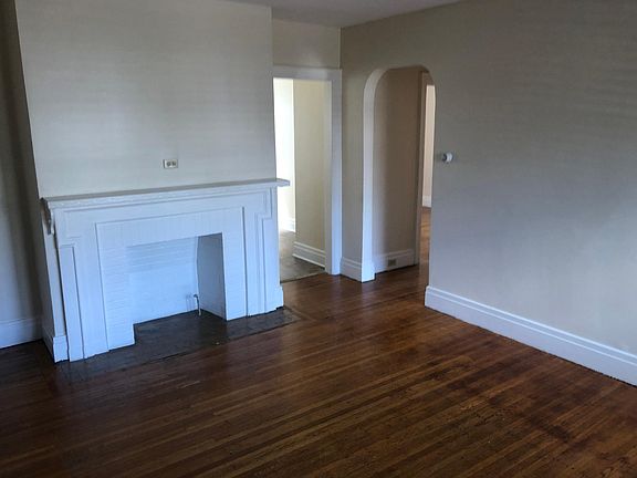 5th image of 123 Cunard Rd APT 1