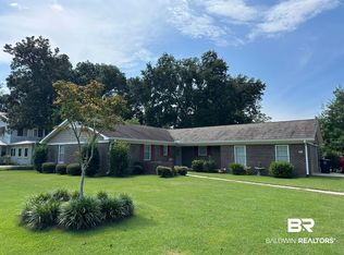 57 N Ingleside St, Fairhope, AL 36532