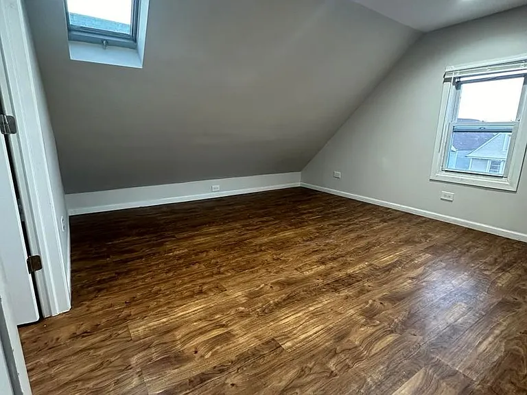 3709 Diversey — Photo 2