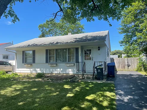 705 Pierce Ave Photo 1