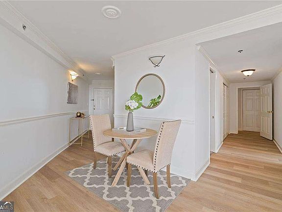 4th image of 1501 Clairmont Rd Unit 0