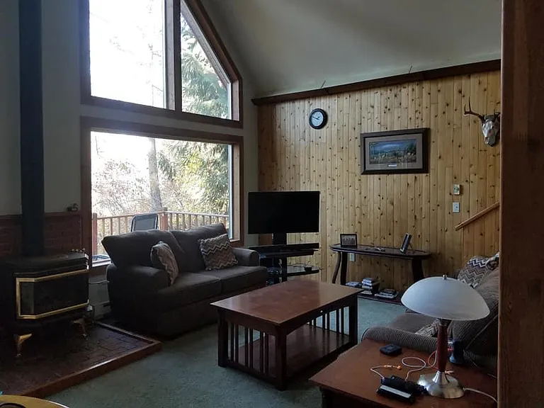 2481 Bottle Bay Rd — Photo 15