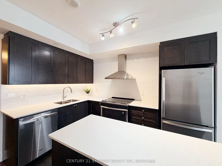 411 Mackay St #408 — Photo 12