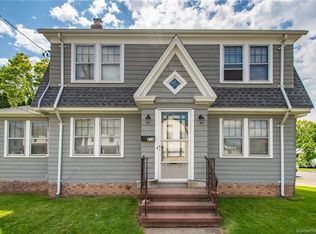 218 Circular Ave, Hamden, CT 06514