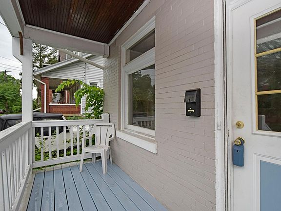 3rd image of 1454 Aster Pl