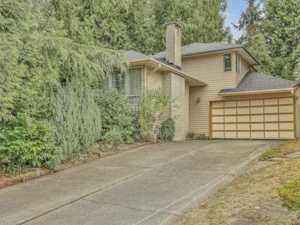 13063 97th Ave, Surrey, BC V3T 5N5