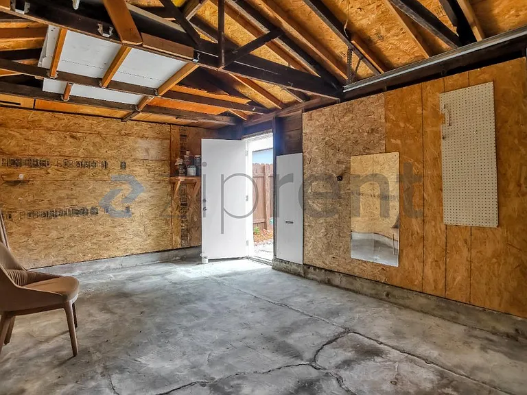 3817 Waller Ave — Photo 31