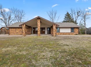 1035 Ridge Oak Rd, Sapulpa, OK 74066