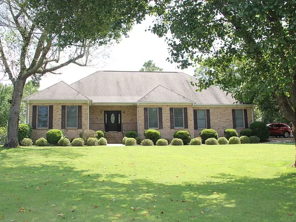 299 Bell Brook Dr, Cropwell, AL 35054