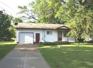 3120 Lee St, Harrison, MI 48625