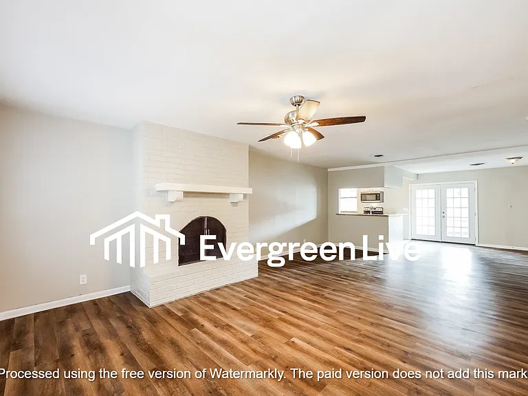 6610 Carrie Ln — Photo 2