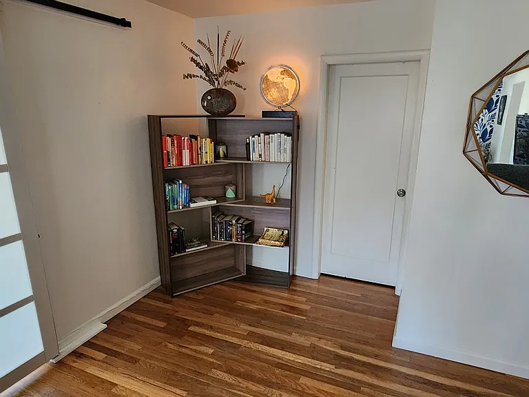 4709 W Irving St — Photo 13