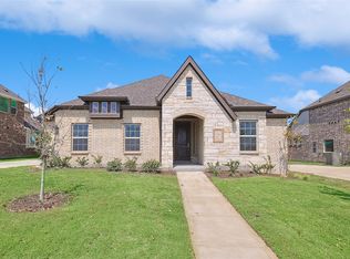 745 Carriage Hill Rd, Midlothian, TX 76065