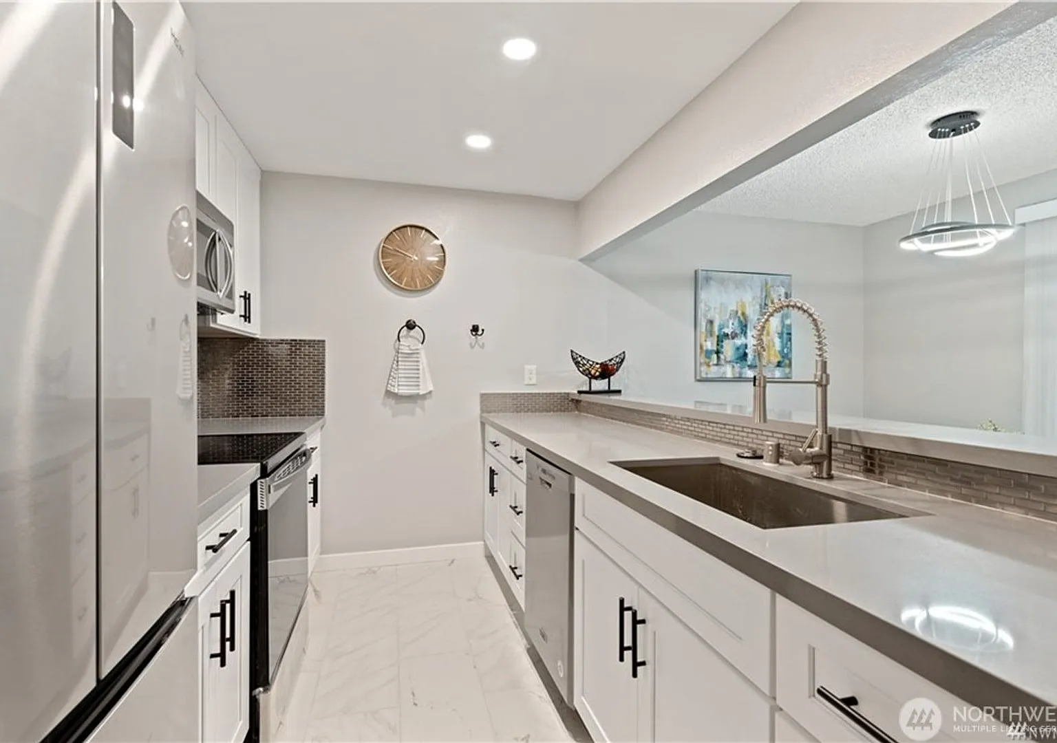 1Bd/1Ba Redmond Condo — Photo 4