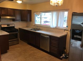 2754 Koper Dr, Sterling Heights, MI 48310