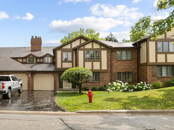 7845 Golf Dr #1A, Palos Heights, IL 60463