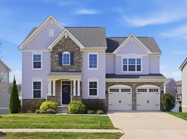 424 Daylily Ln, Stafford, VA 22554