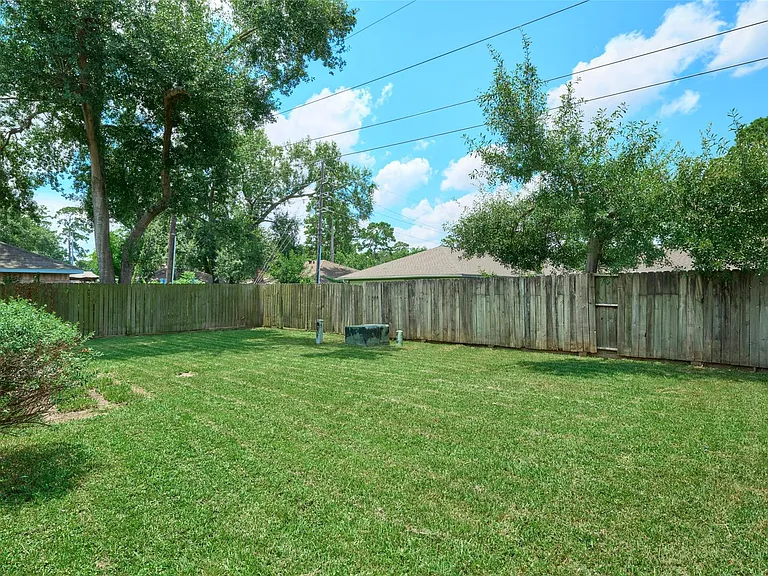 23311 Grand Rapids Ln — Photo 33