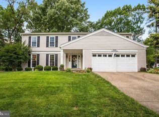 800 Saint Stephens Rd, Alexandria, VA 22304