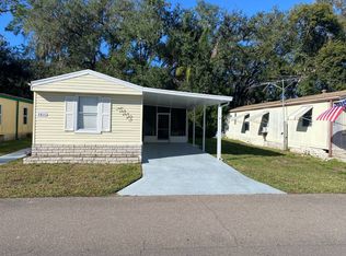 3811 Brookside Ln, Zephyrhills, FL 33541