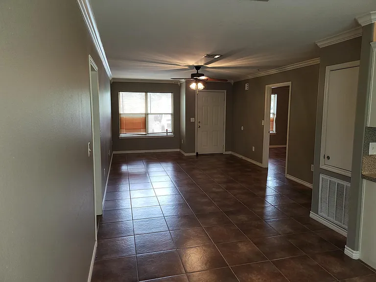 2600 Canyon St — Photo 12