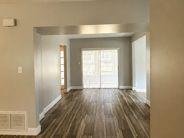 322 Montgomery Ave — Photo 13