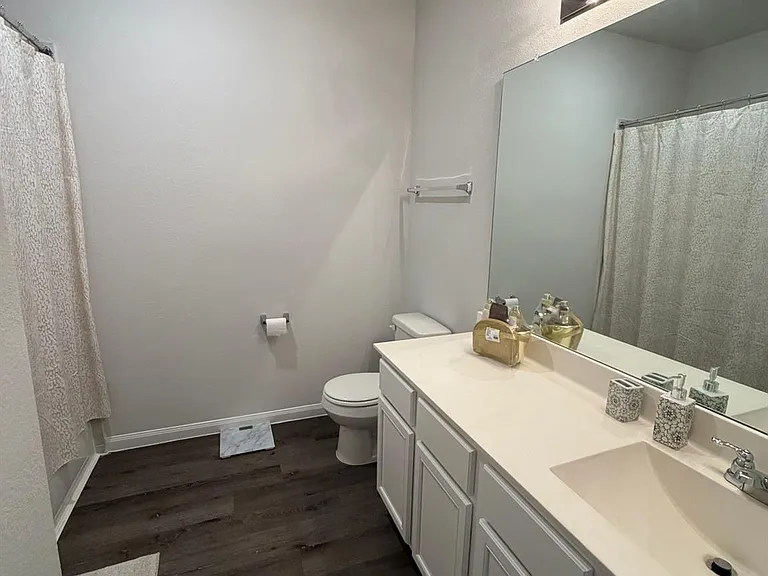 3907 Arslan Dr — Photo 9