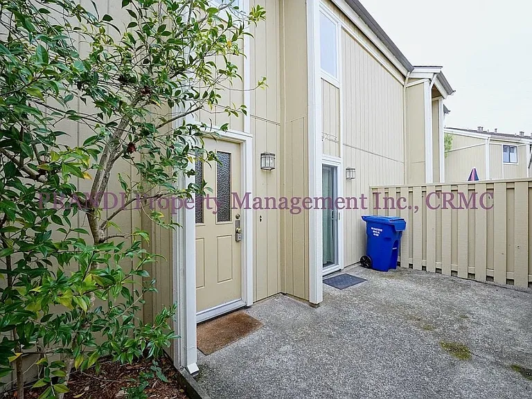 12 Fielding Cir — Photo 11