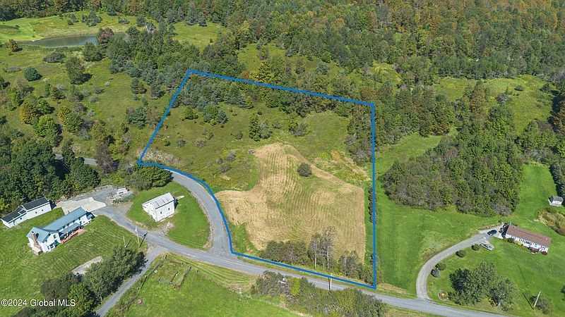 2nd image of L11.118 Sam Lape Road