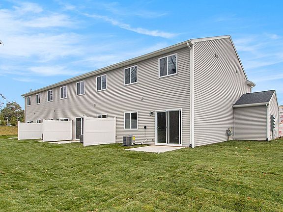 2nd image of 4644 Glen Haven Dr