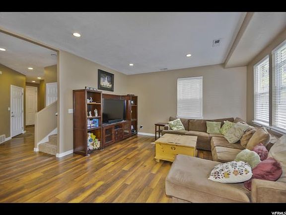 3rd image of 145 N 1580 W #56