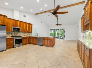5967 Duckweed Rd, Lake Worth, FL 33449