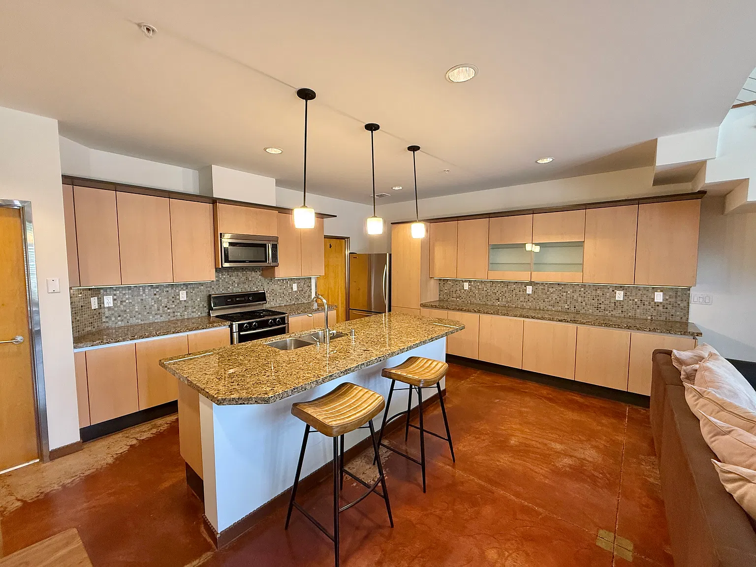 1 bed, 1328 sqft, $3,150 — Photo 4
