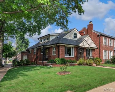 4077 Holly Hills Blvd, Saint Louis, MO, 63116