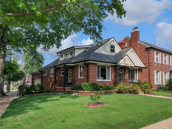 4077 Holly Hills Blvd, Saint Louis, MO 63116
