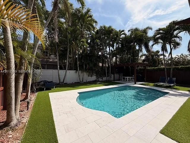11350 NW 48th Ter — Photo 15