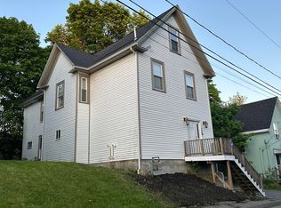 24 Merrimac St, Bangor, ME 04401