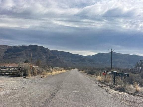 5th image of 417 Taylor Ranch Rd