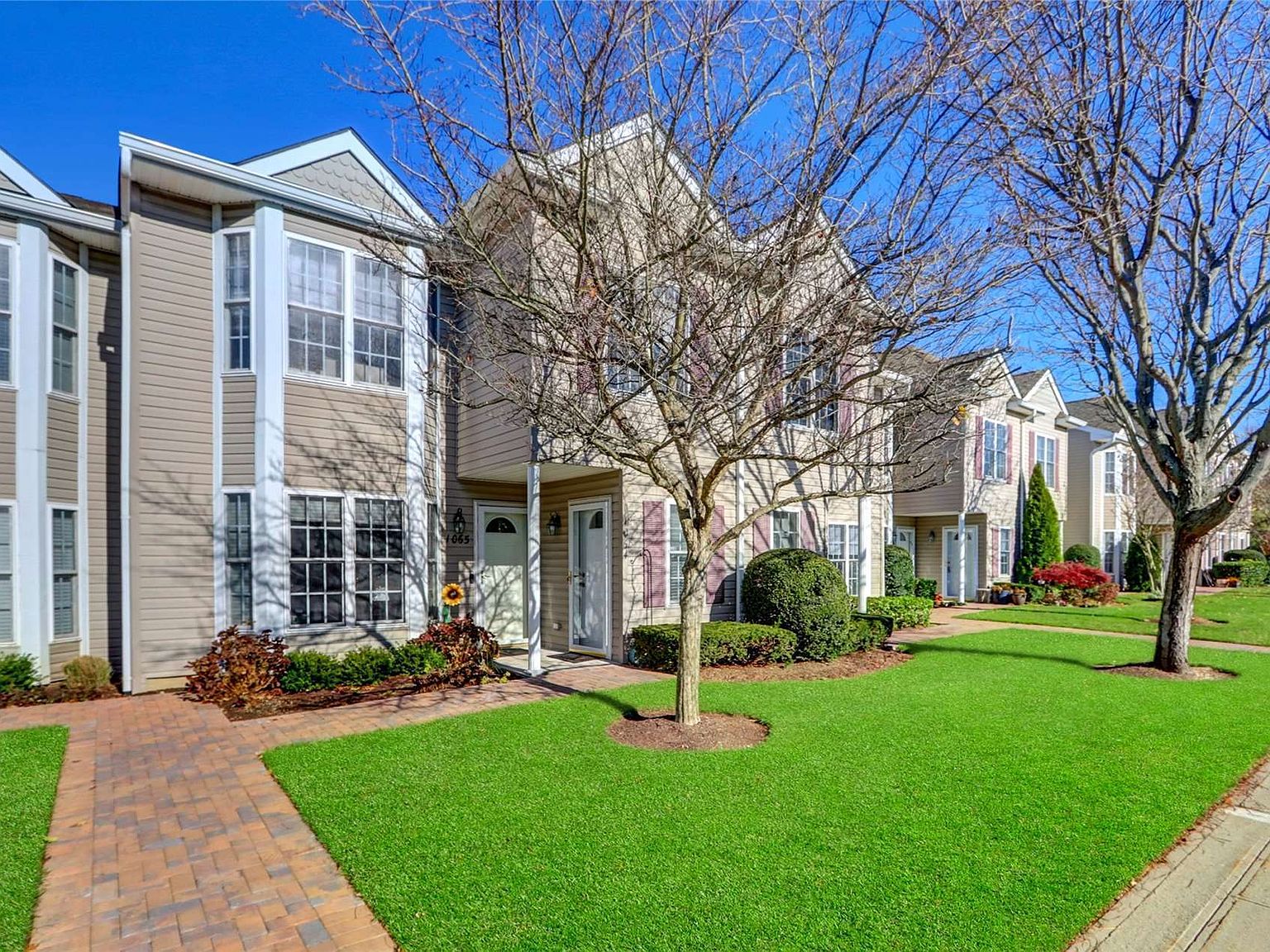 1064 Savoy Drive UNIT 1064, Melville, NY 11747 Zillow