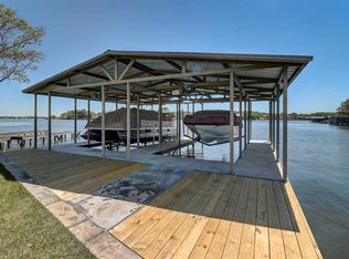 519 Sandy Mountain Dr, Sunrise Beach, TX 78643