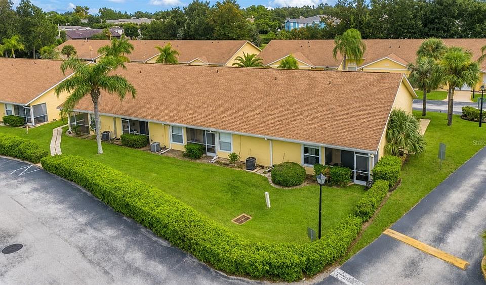 1st image of 3200 QUEEN PALMS COURT