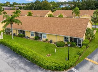 3200 Queen Palms Ct, Kissimmee, FL 34747