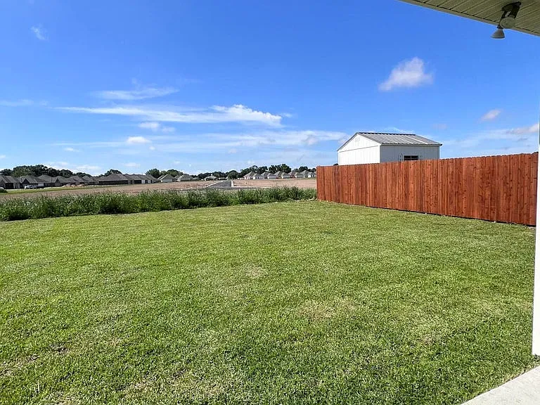 222 Weaver Way — Photo 4