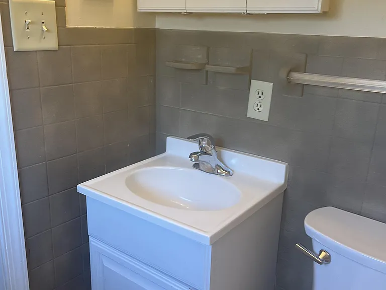 30 Turner Dr #B — Photo 6