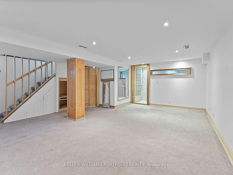 40 Scarboro Cres — Photo 40